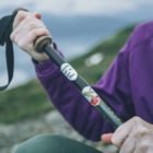 berghammer_stockwappen_stocknagel_selbstklebend_wanderlustisteinefrau_ikriaganvogel_individuellestocknaegel